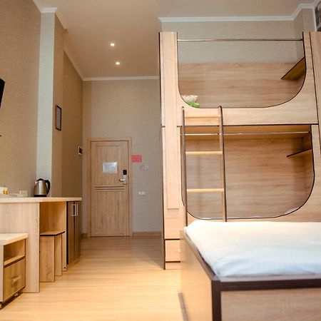Nicehostel Aktobe Eksteriør bilde