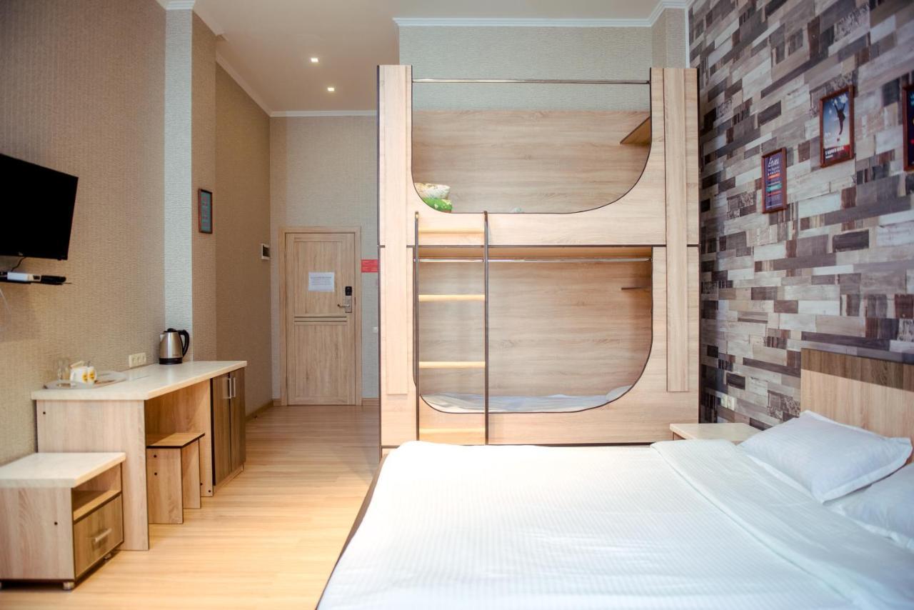 Nicehostel Aktobe Eksteriør bilde